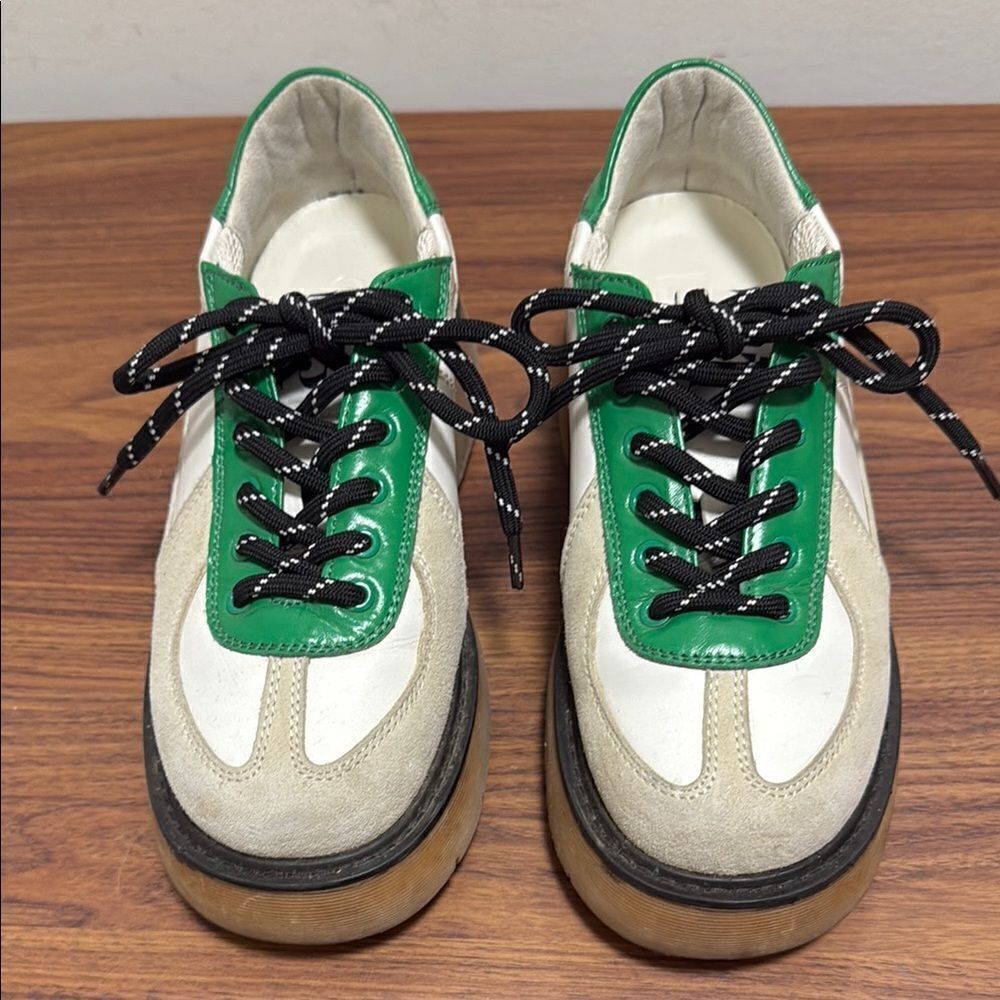 Lucky Chouette Suede & Leather Chunky Oxford Woman’s Sneaker. Tan /White/Green.